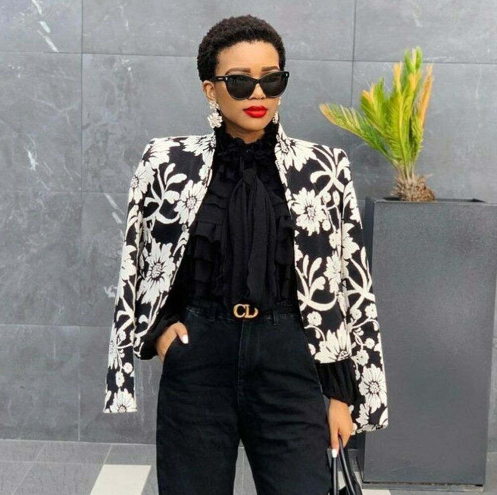 Zara NWT Black White Floral Jacquard Structured Blazer M
